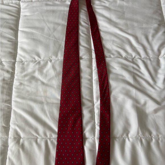Dior Red Classic Tie Textured Accessory - Picture 1 of 4
